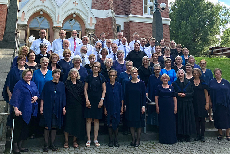 Konsertti Herra kiitett' olkoon! Herättäjä-yhdistyksen valtakunnallinen kuoro.