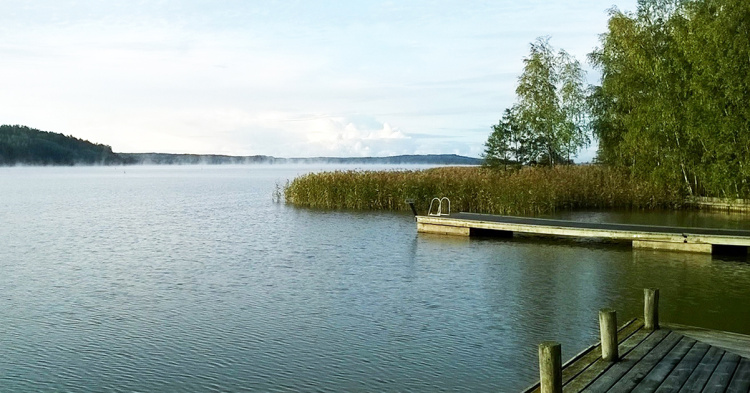 Leirikeskuksen ranta.